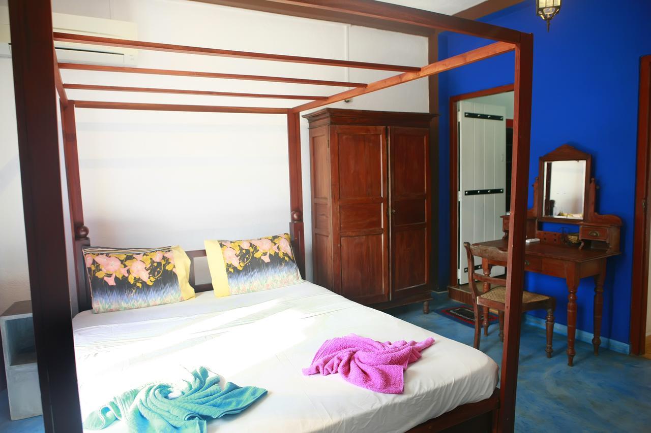The Change Hotel Kandy Bagian luar foto