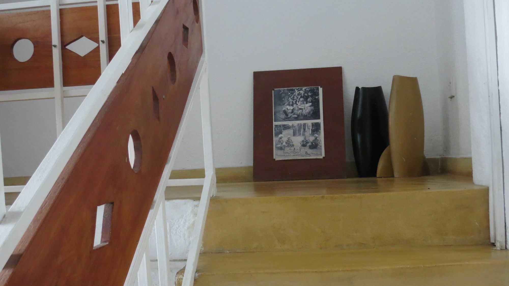 The Change Hotel Kandy Bagian luar foto