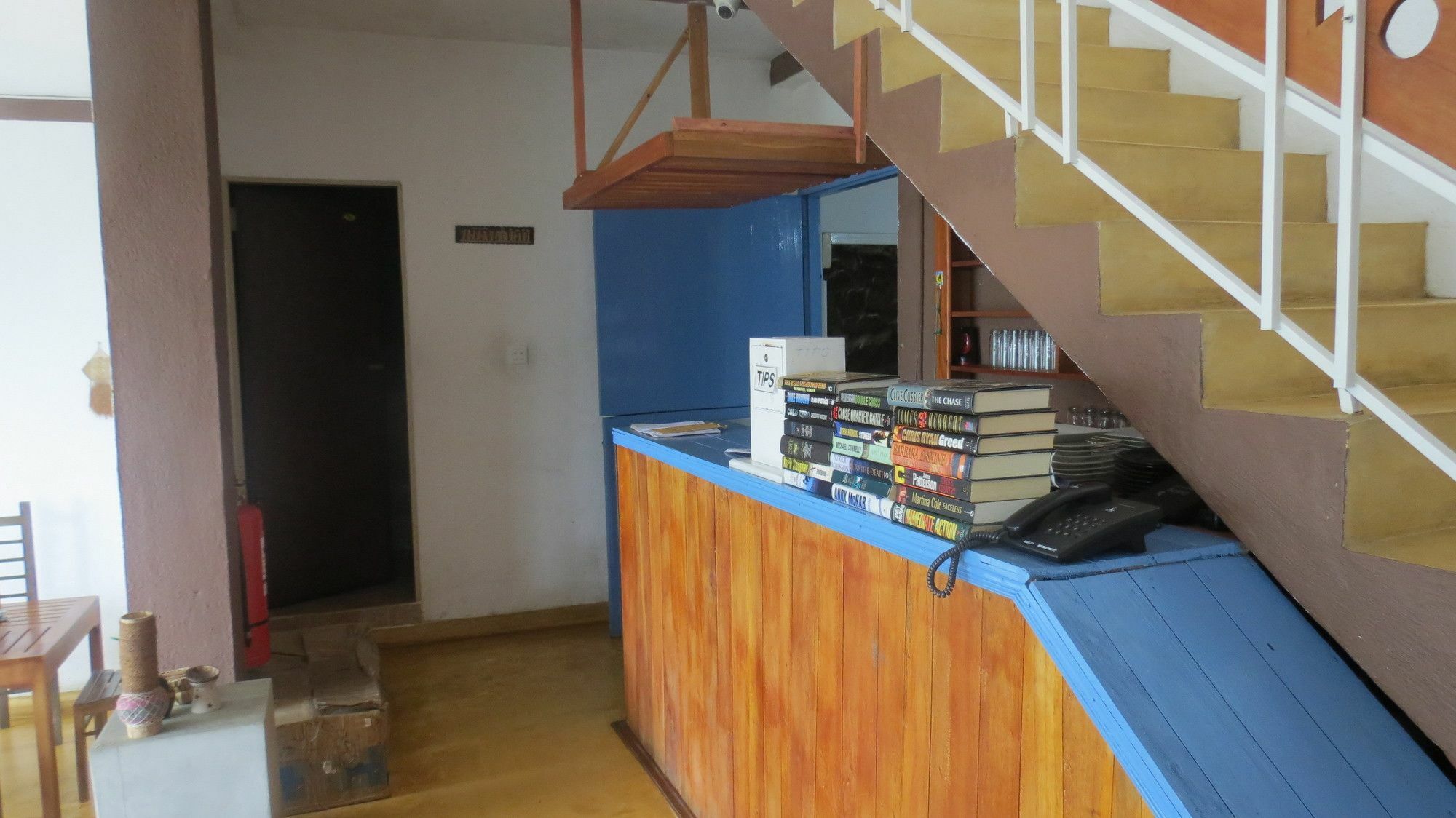 The Change Hotel Kandy Bagian luar foto