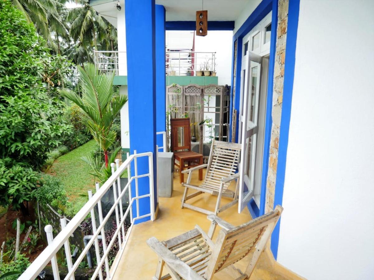 The Change Hotel Kandy Bagian luar foto